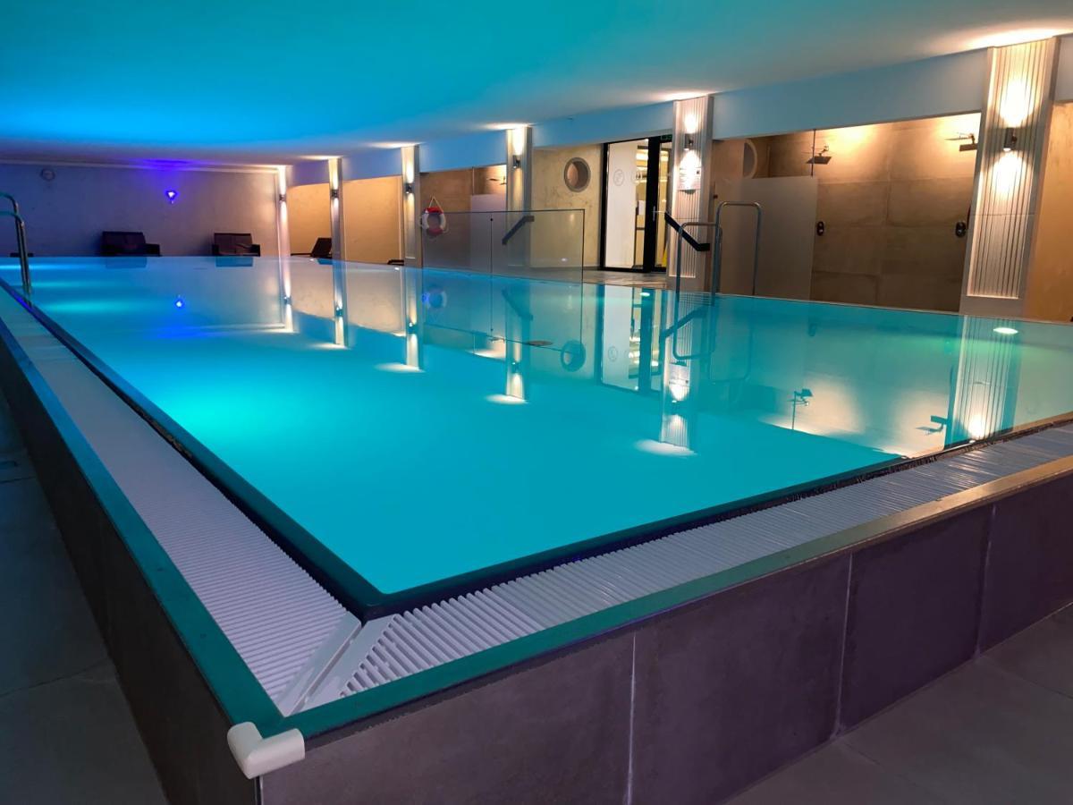 Avella "Sundowner" Mit Meerblick, Innenpool Und Eigener Wallbox Binz Exterior photo